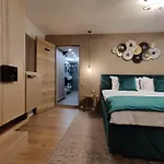Trend Hotel apartamentowy Braszów